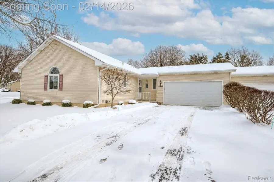 11641 Hawthorne Glen Drive, Grand Blanc, MI 48439 - #3