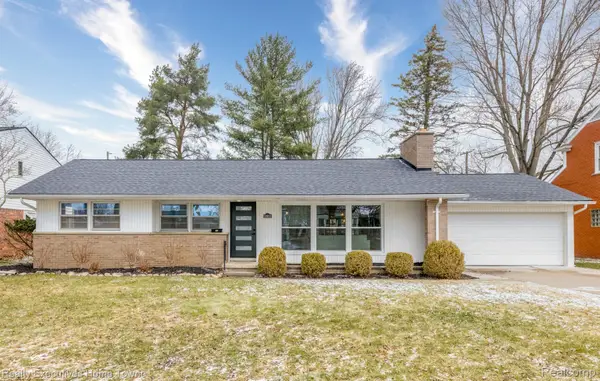 18910 Devonshire Street, Franklin, MI 48025