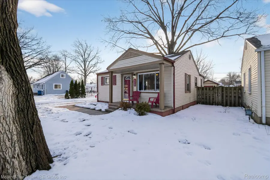 6015 Wilmer Street, Westland, MI 48185 - #3