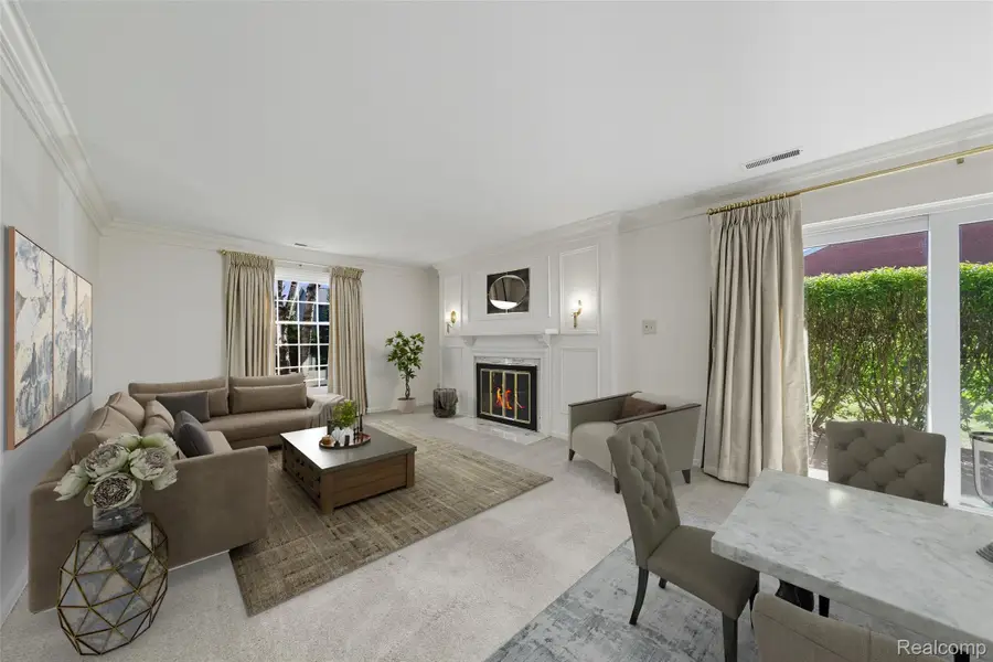 19710 W 13 Mile Road #108, Beverly Hills, MI 48025 - #3