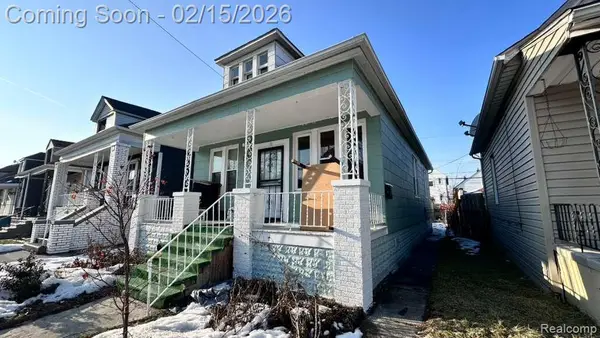 2393 Botsford Street, Hamtramck, MI 48212