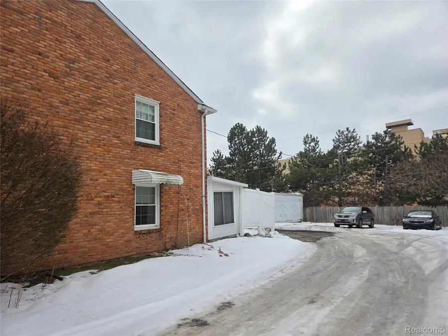 4202 Park Forest Drive, Flint, MI 48507 - #3