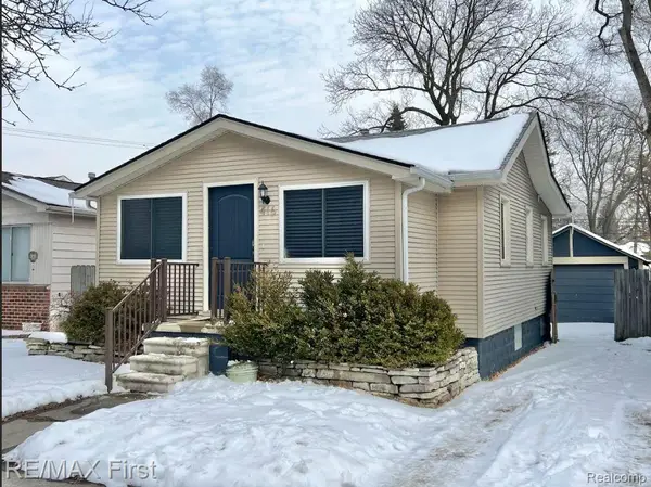 416 Josephine Avenue, RoyalOak, MI 48067