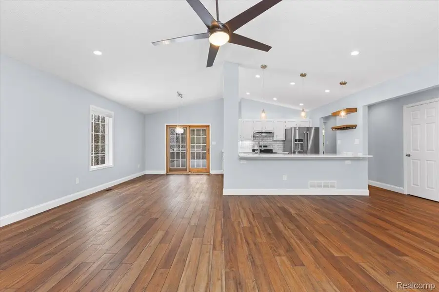 870 Alpine Drive, Brighton, MI 48116 - #3