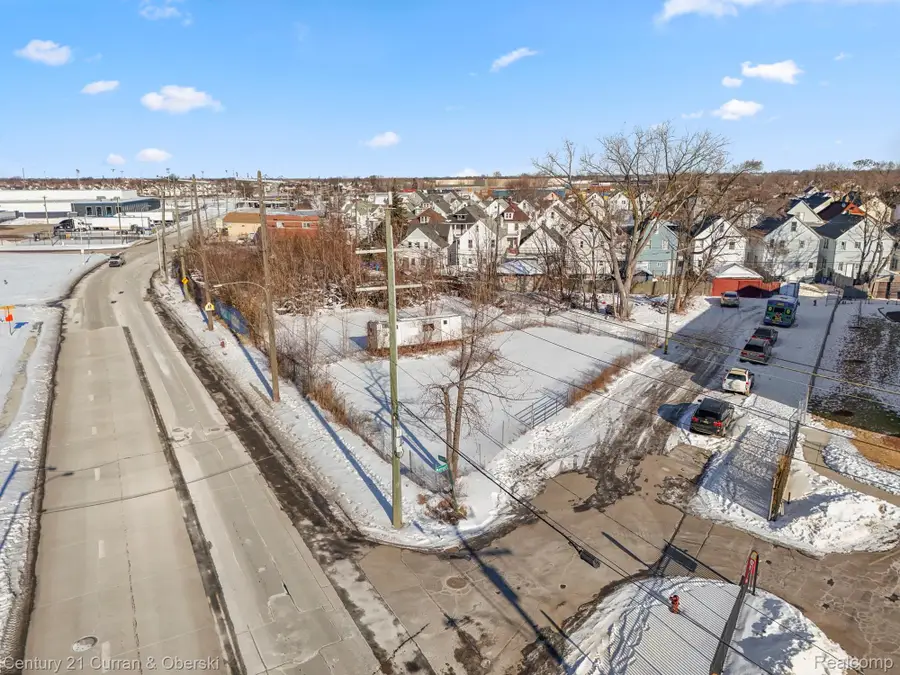 8306 Conant Street, Detroit, MI 48211 - #2