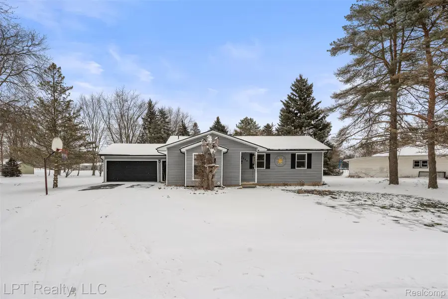8088 Oreilly Circle, Davison, MI 48423 - #2