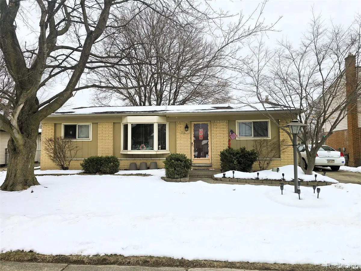 50674 Bower Drive, Chesterfield, MI 48047 - #1