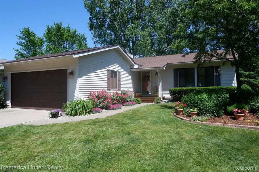 968 Touraine Avenue, East Lansing, MI 48823 - #2