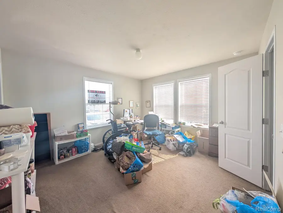 11724 Cedarbrook Drive, South Lyon, MI 48178 - #2