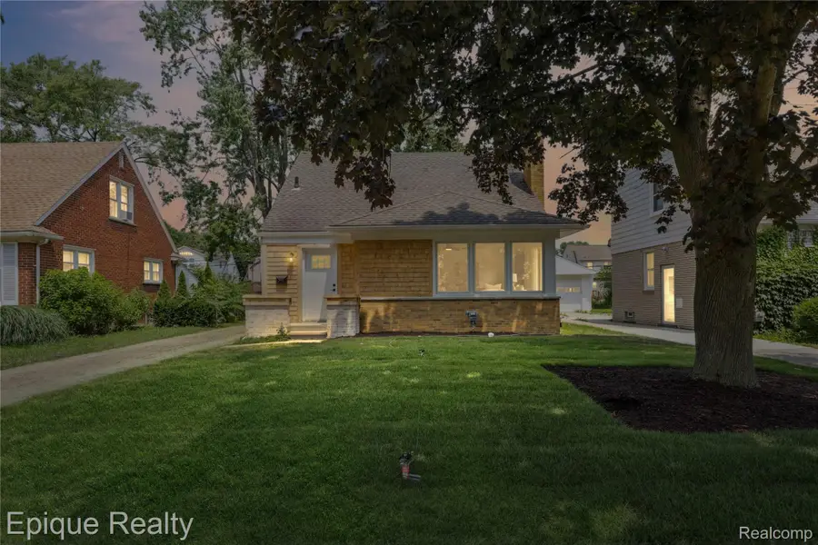 1808 W 12 Mile Road, Royal Oak, MI 48073 - #2