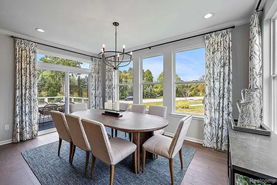 24965 Sheffield Forest Drive, Shelby Charter Township, MI 48051 - #2