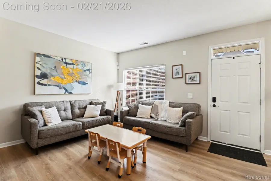 17764 Windflower Drive, Southfield, MI 48076 - #2