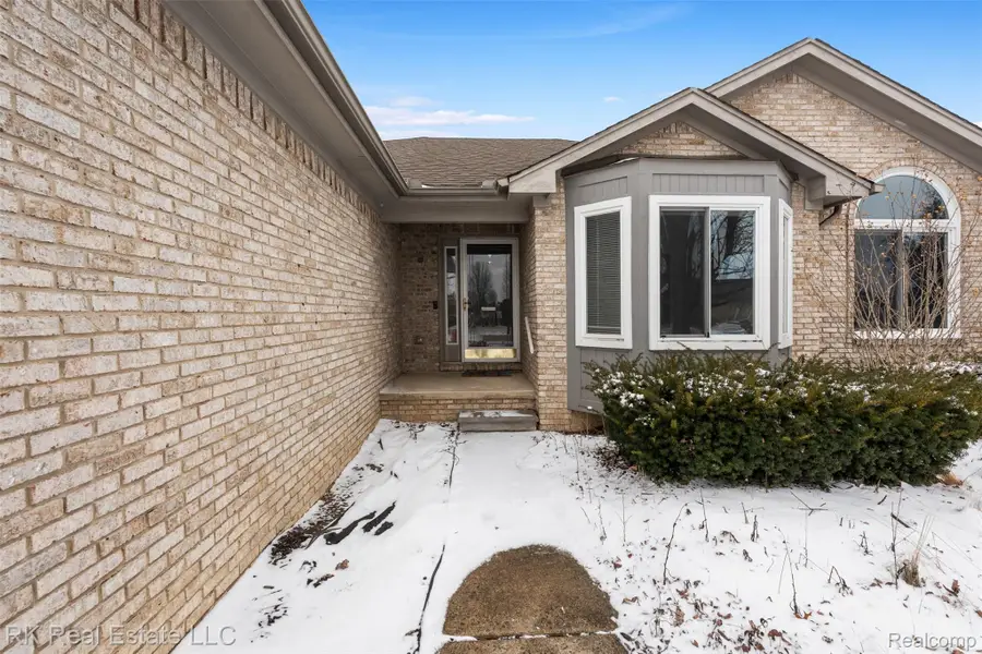 53114 Ridgewood Drive, Chesterfield, MI 48051 - #3