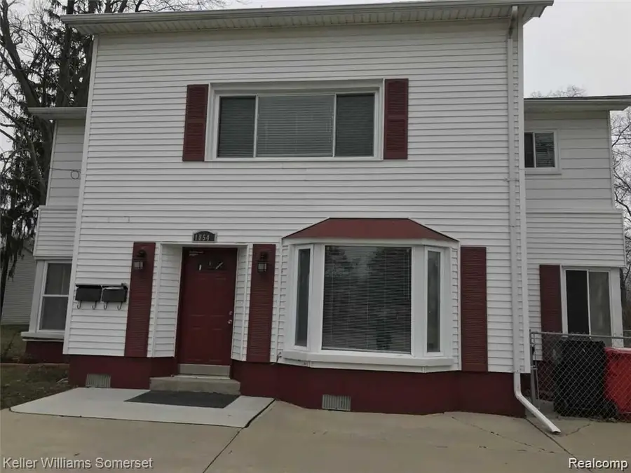 18541 Utica, Roseville, MI 48066 - #2