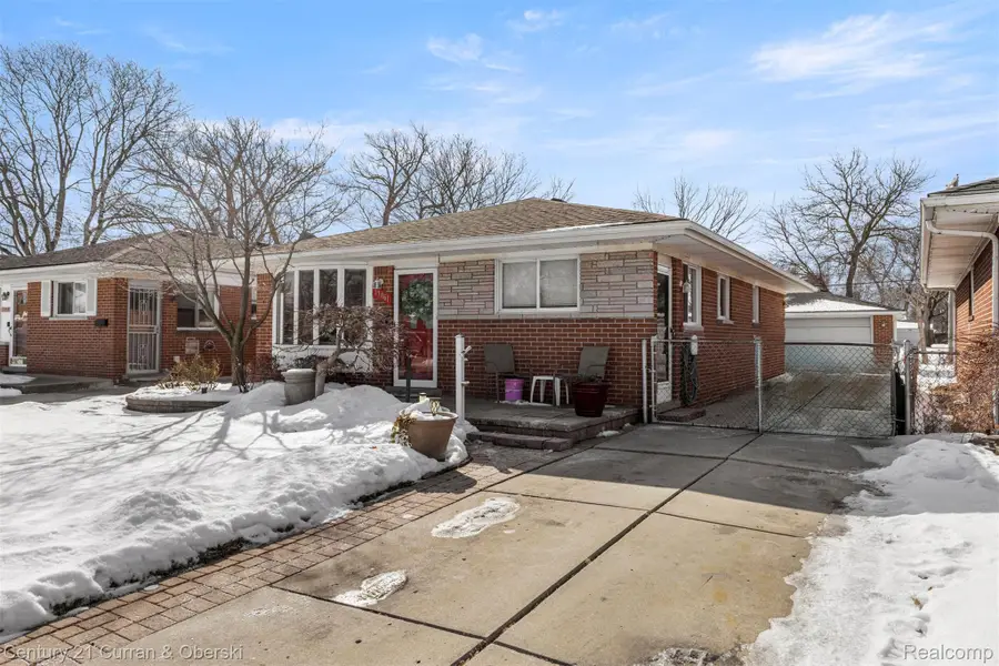 17061 Cicotte Avenue, Allen Park, MI 48101 - #3