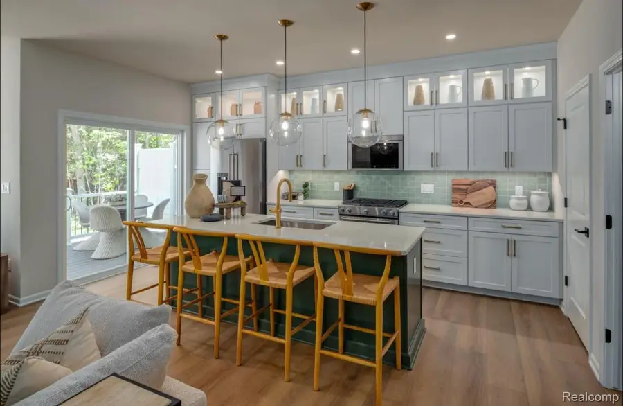 49553 Coldwater Ridge Drive, Northville, MI 48168 - #2