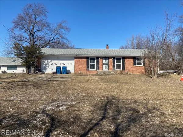 8126 Corunna Road, Flint, MI 48532