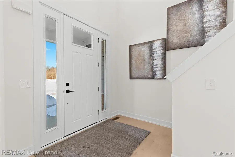 8511 Joseph Street, Commerce Township, MI 48382 - #2