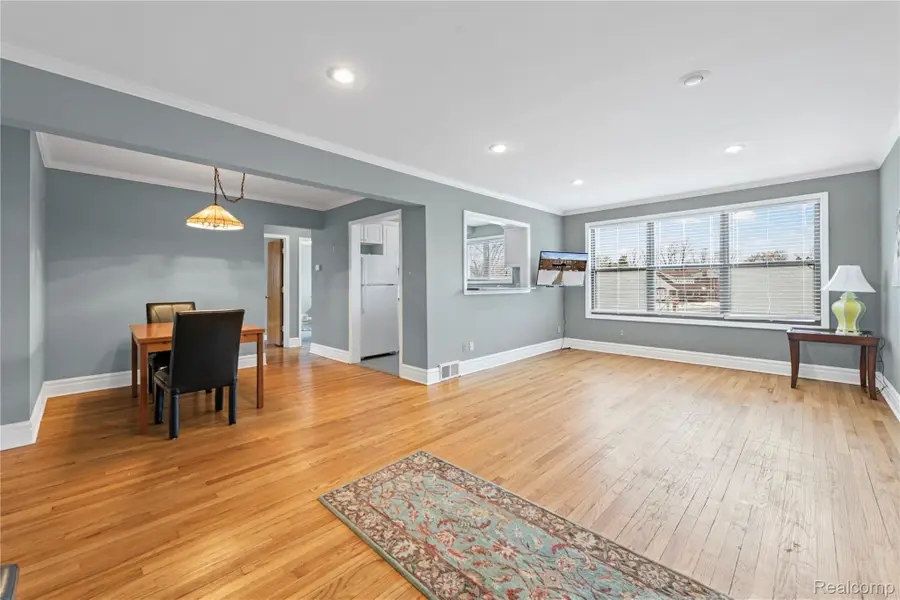 25777 Woodward Avenue #204, Royal Oak, MI 48067 - #2