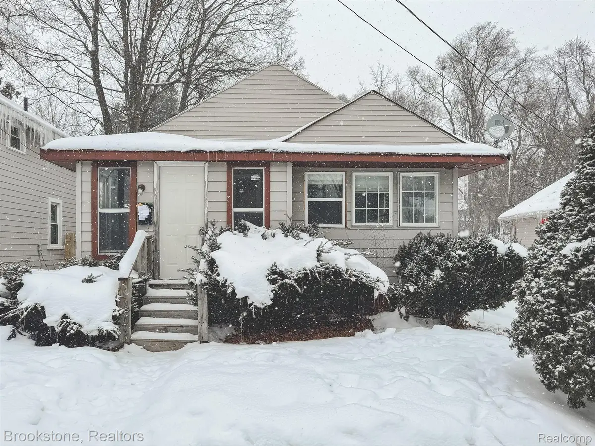 202 W Rundell Street, Pontiac, MI 48342 - #1