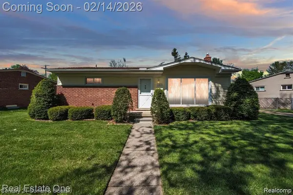 22823 N Brookside Drive, DearbornHeights, MI 48125
