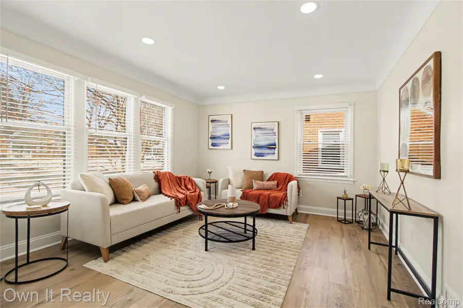 15574 Fox, Redford, MI 48239 - #2