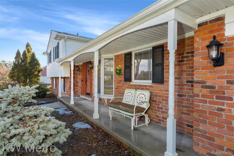 85 Stalwart Drive, Troy, MI 48098 - #3