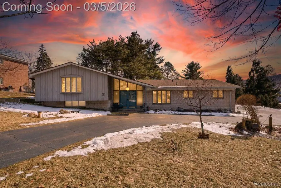 6579 Balmoral Terrace, Clarkston, MI 48346 - #2