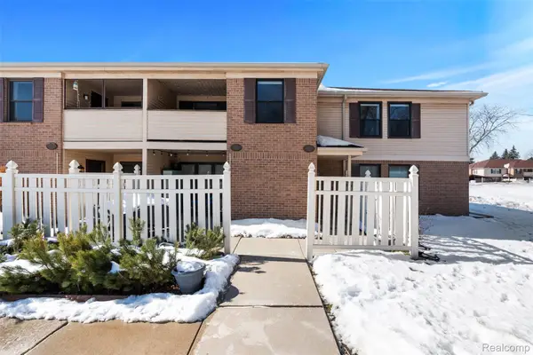 19546 Northridge Drive, Northville, MI 48167