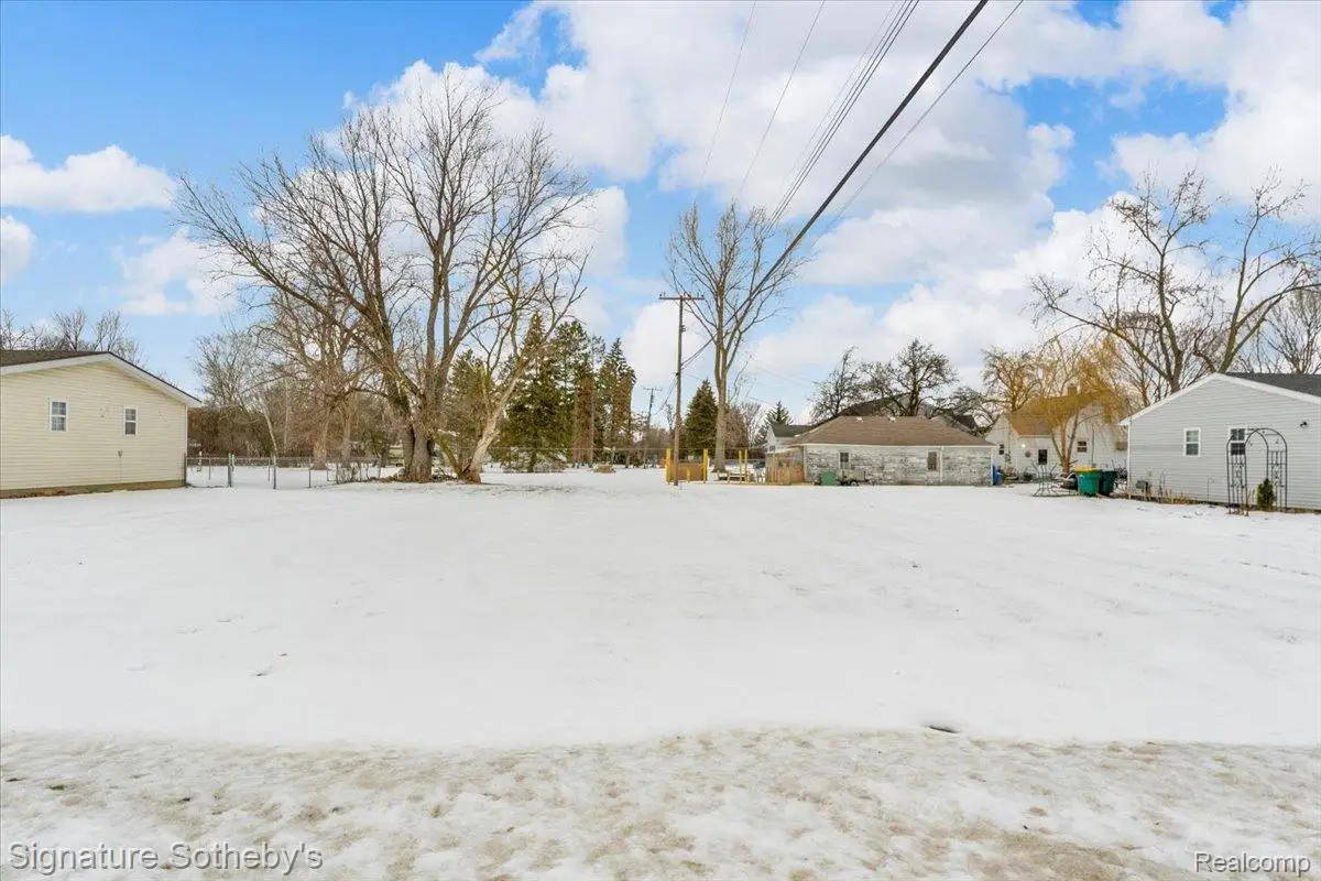 2983 Dashwood Drive, Troy, MI 48083 - #1