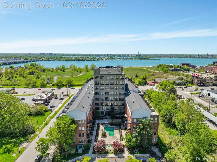 6533 E. Jefferson (139) Avenue #413W, Detroit, MI 48207 - #3