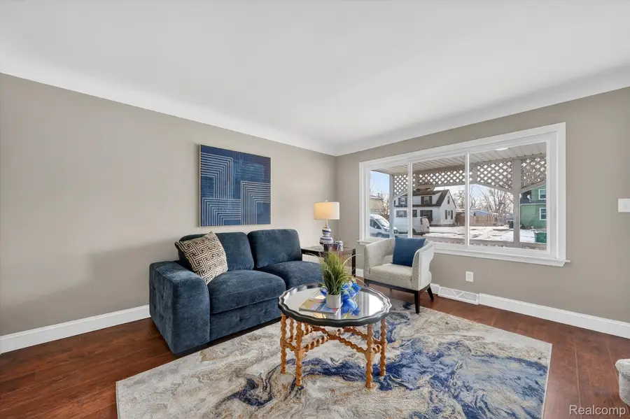 33544 Brown Street, Garden City, MI 48135 - #3