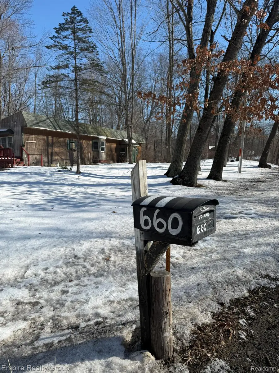 660 Fitchburg Road, Stockbridge, MI 49285 - #3