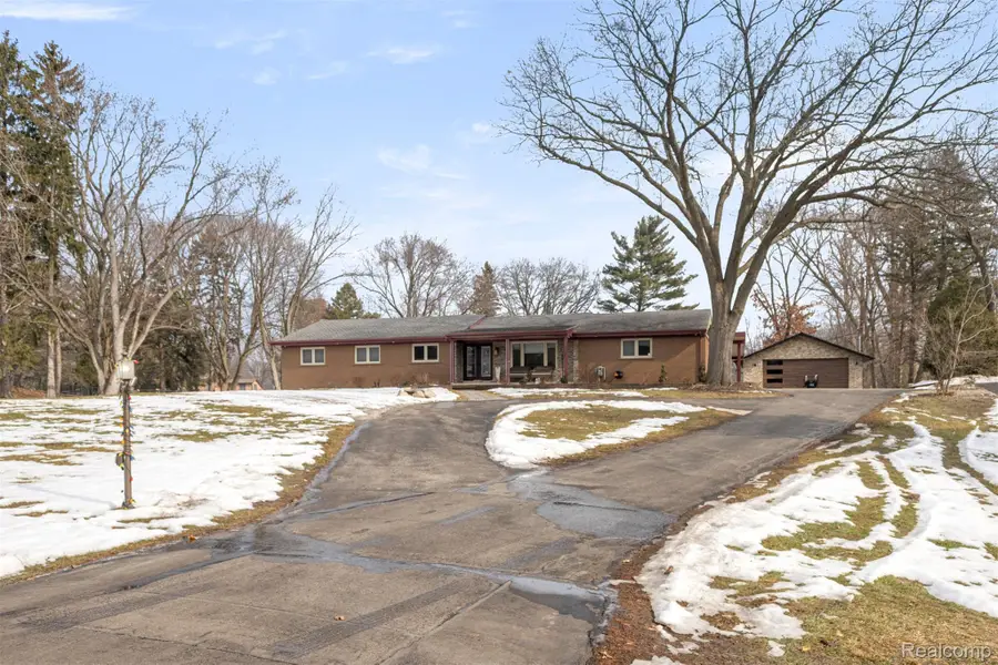 30320 Rosemond Drive, Franklin, MI 48025 - #3