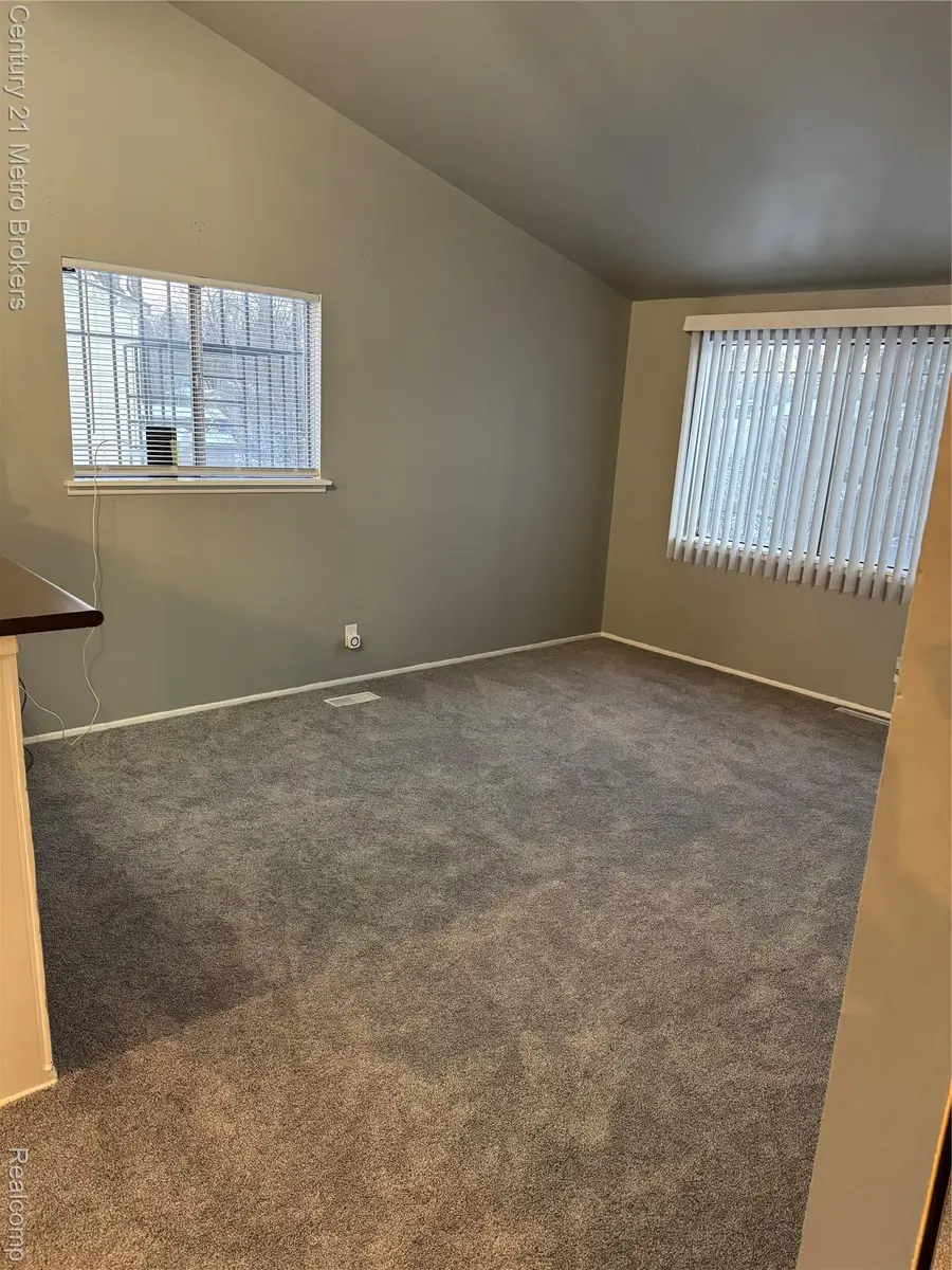 1263 Flamingo Drive, Beecher, MI 48458 - #2