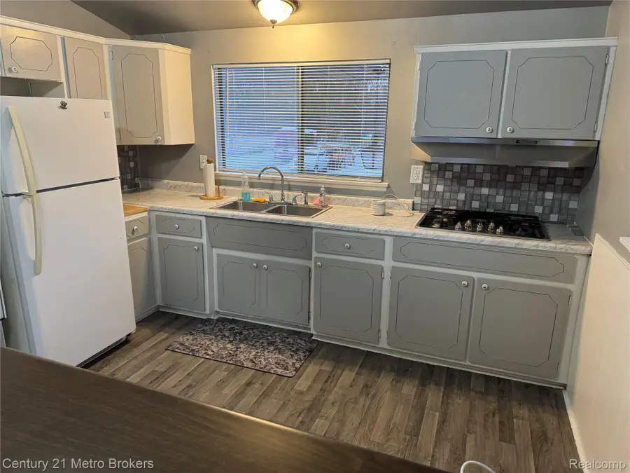 1263 Flamingo Drive, Beecher, MI 48458 - #3