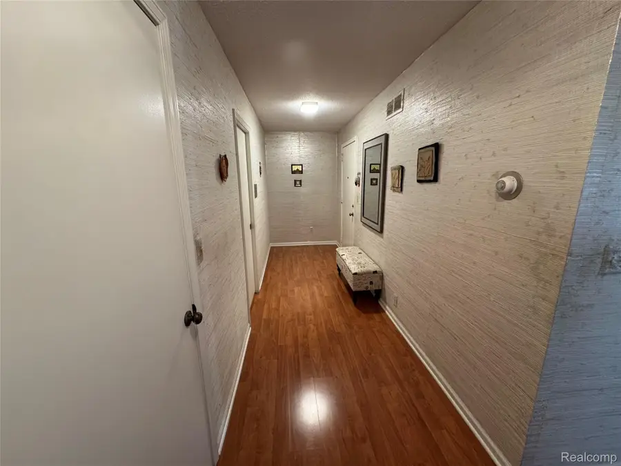 24100 Wildbrook Court #101, Southfield, MI 48034 - #2