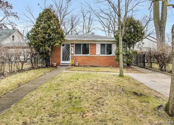 7518 Hazelton Street, DearbornHeights, MI 48127