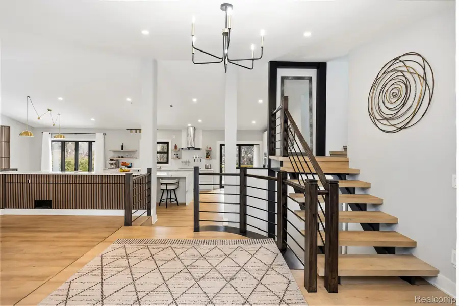 3681 Maxwell Court, Bloomfield, MI 48301 - #3