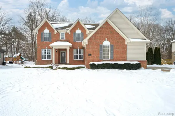 9623 Windsor Lane, Clarkston, MI 48348