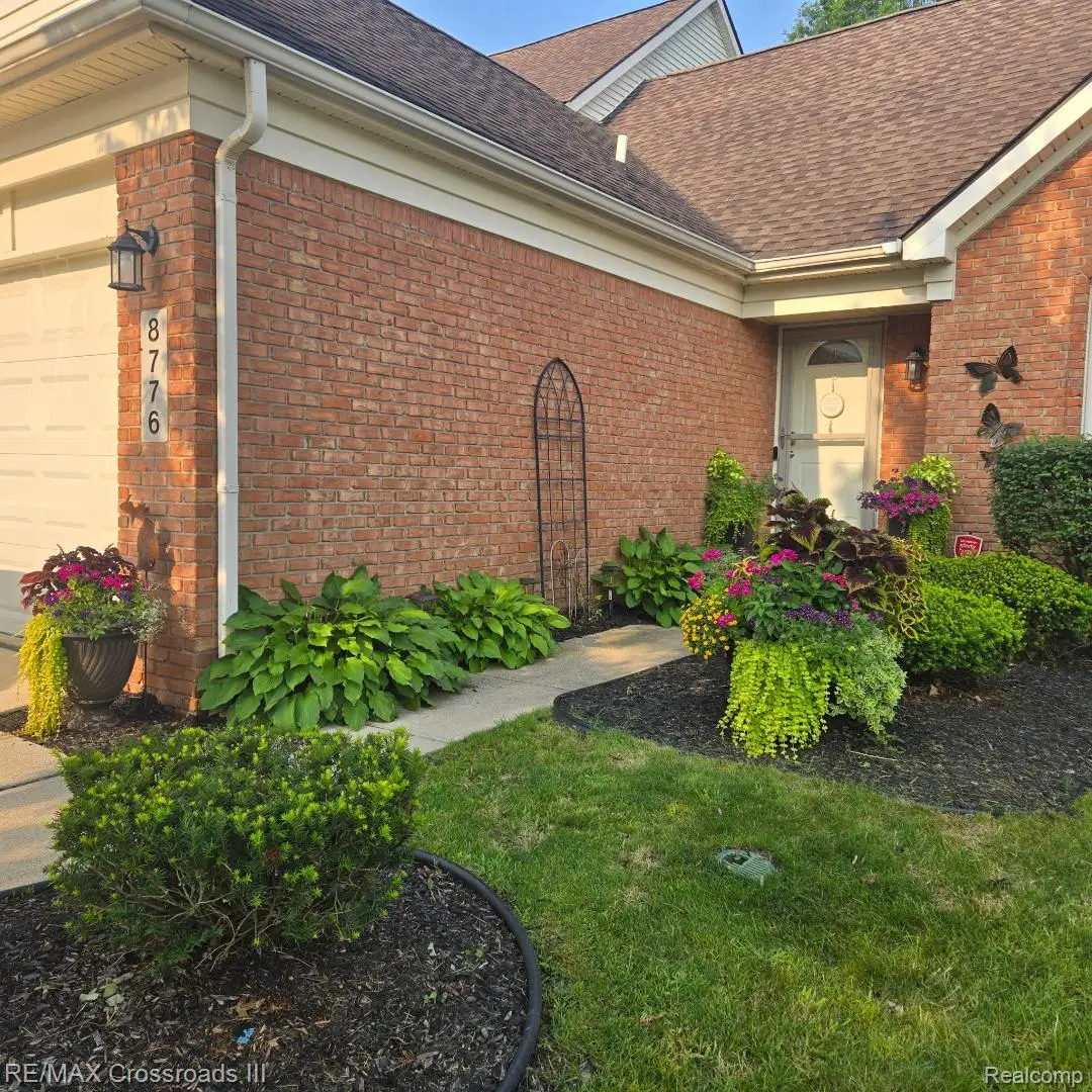 8776 Ironwood Drive, Belleville, MI 48111 - #1