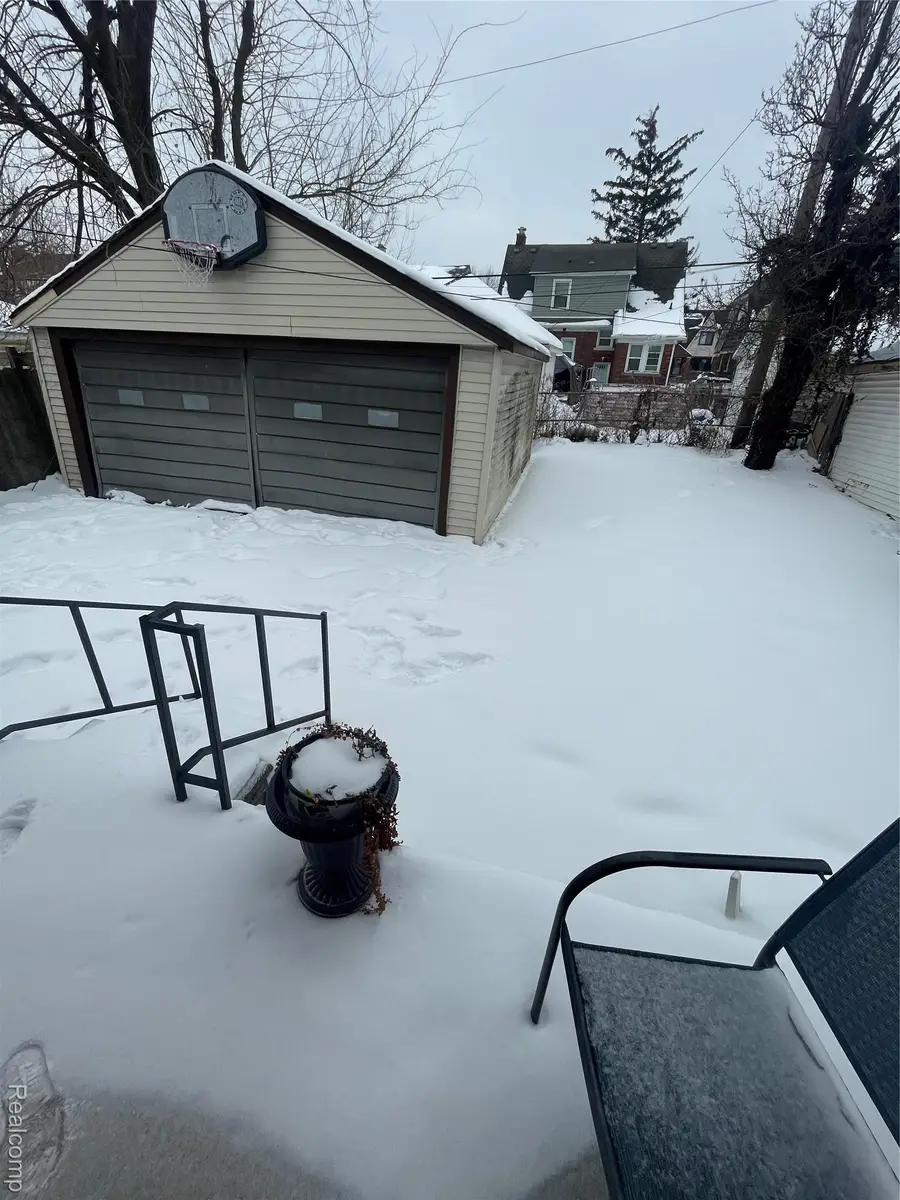 5765 Devonshire Road, Detroit, MI 48224 - #3