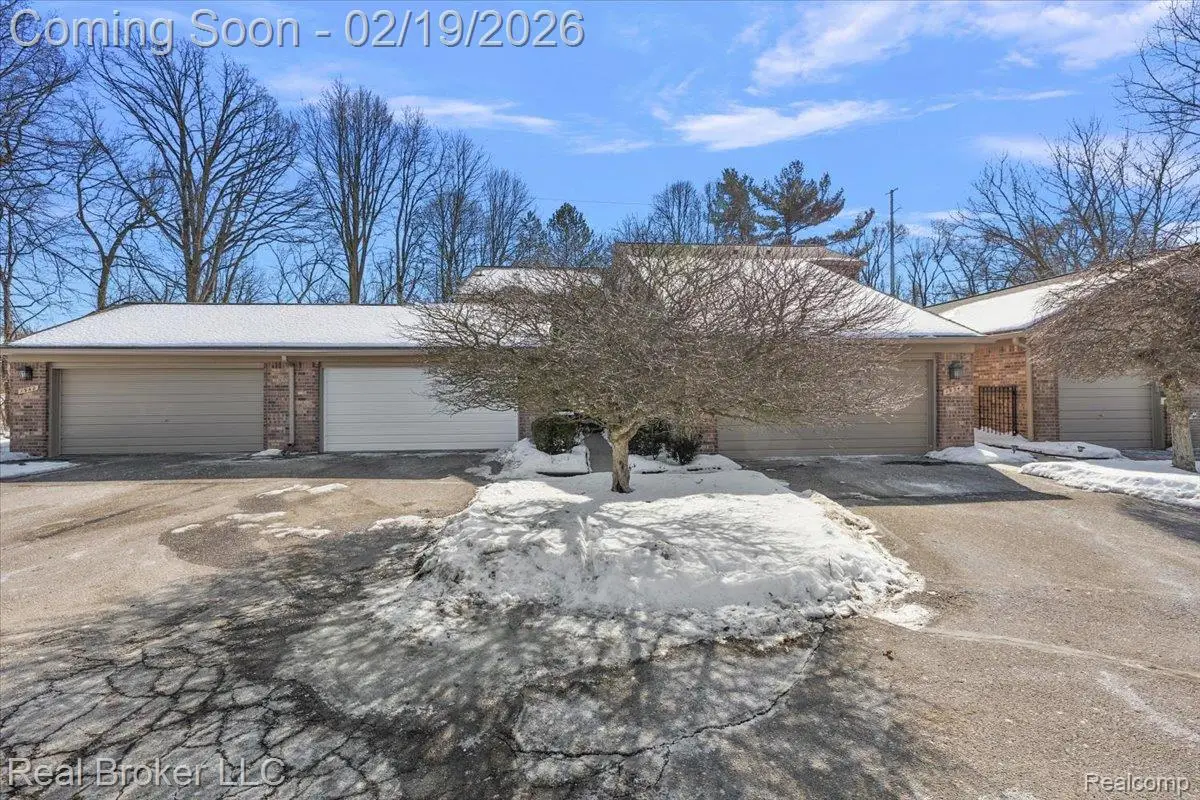 1938 Burning Bush Court, Rochester Hills, MI 48309 - #1