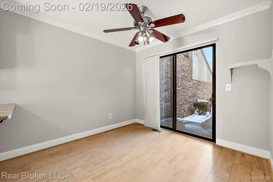 1938 Burning Bush Court, Rochester Hills, MI 48309 - #3