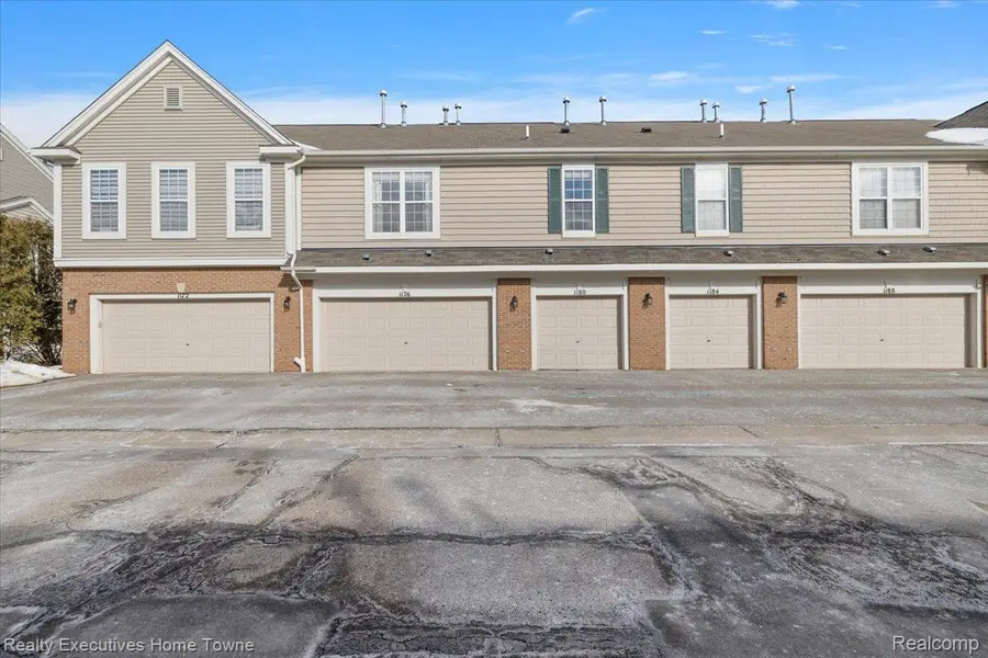 1180 Alameda Boulevard, Troy, MI 48085 - #3