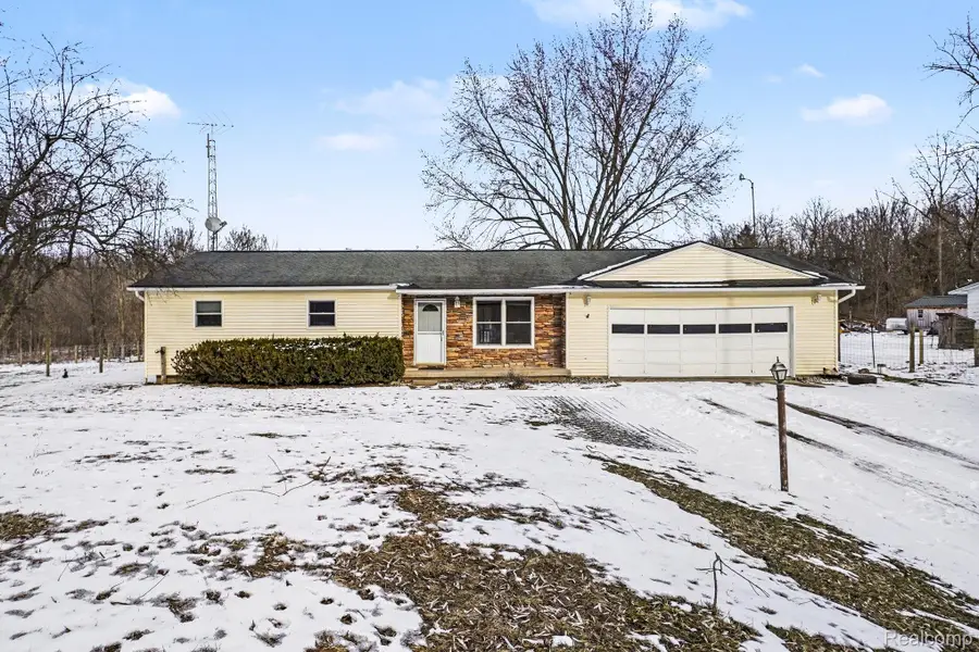 15235 Eddy Lake Road, Fenton, MI 48430 - #2