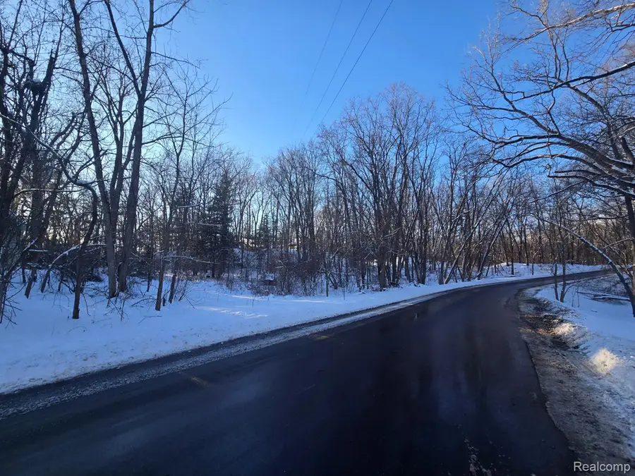 0 North Drive, Brooklyn, MI 49230 - #2