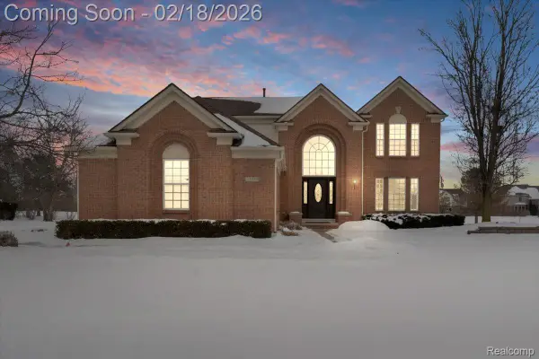 379 Springfield Drive, Canton, MI 48188