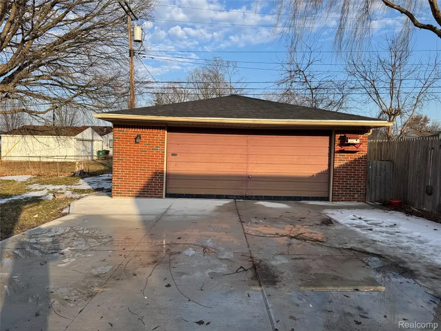 6326 Lathers Street, Garden City, MI 48135 - #3