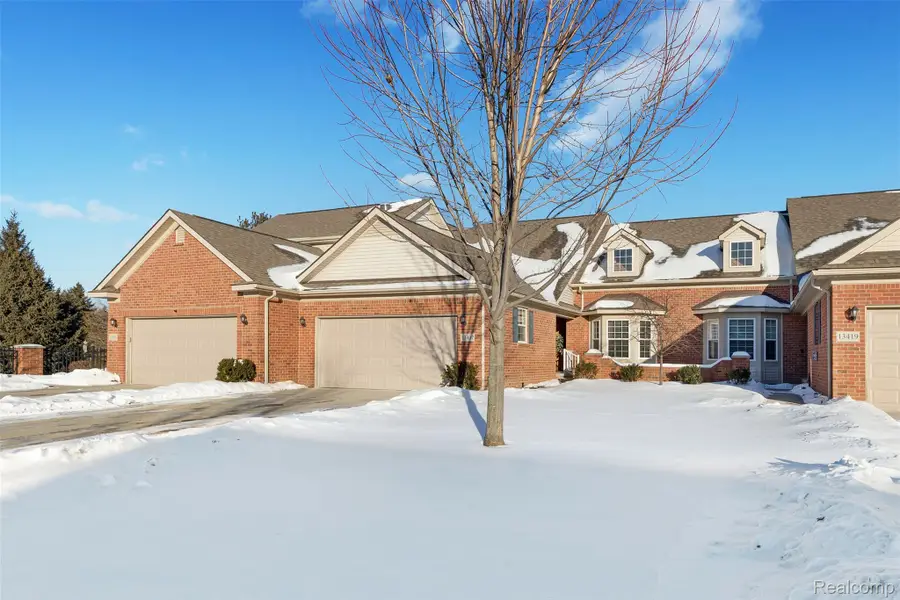 13407 Shire Lane #27, Southgate, MI 48195 - #2
